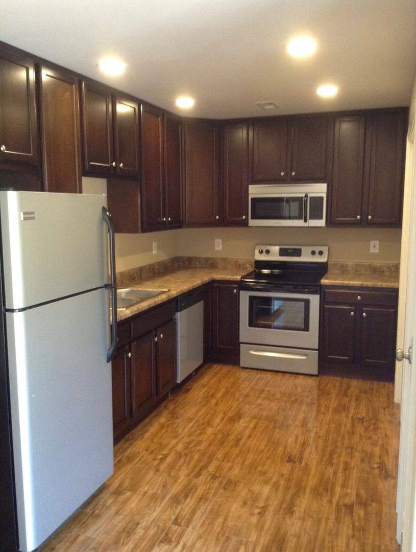 Townhouse for rent at 242 Beals Chapel Rd, Lenoir City, TN 37772
