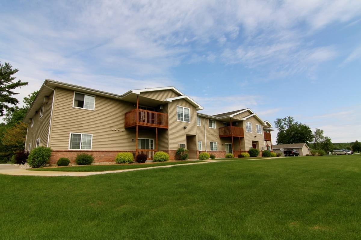 Apartment for rent at 1030 1060 Highway Qq, Waupaca, WI 54981