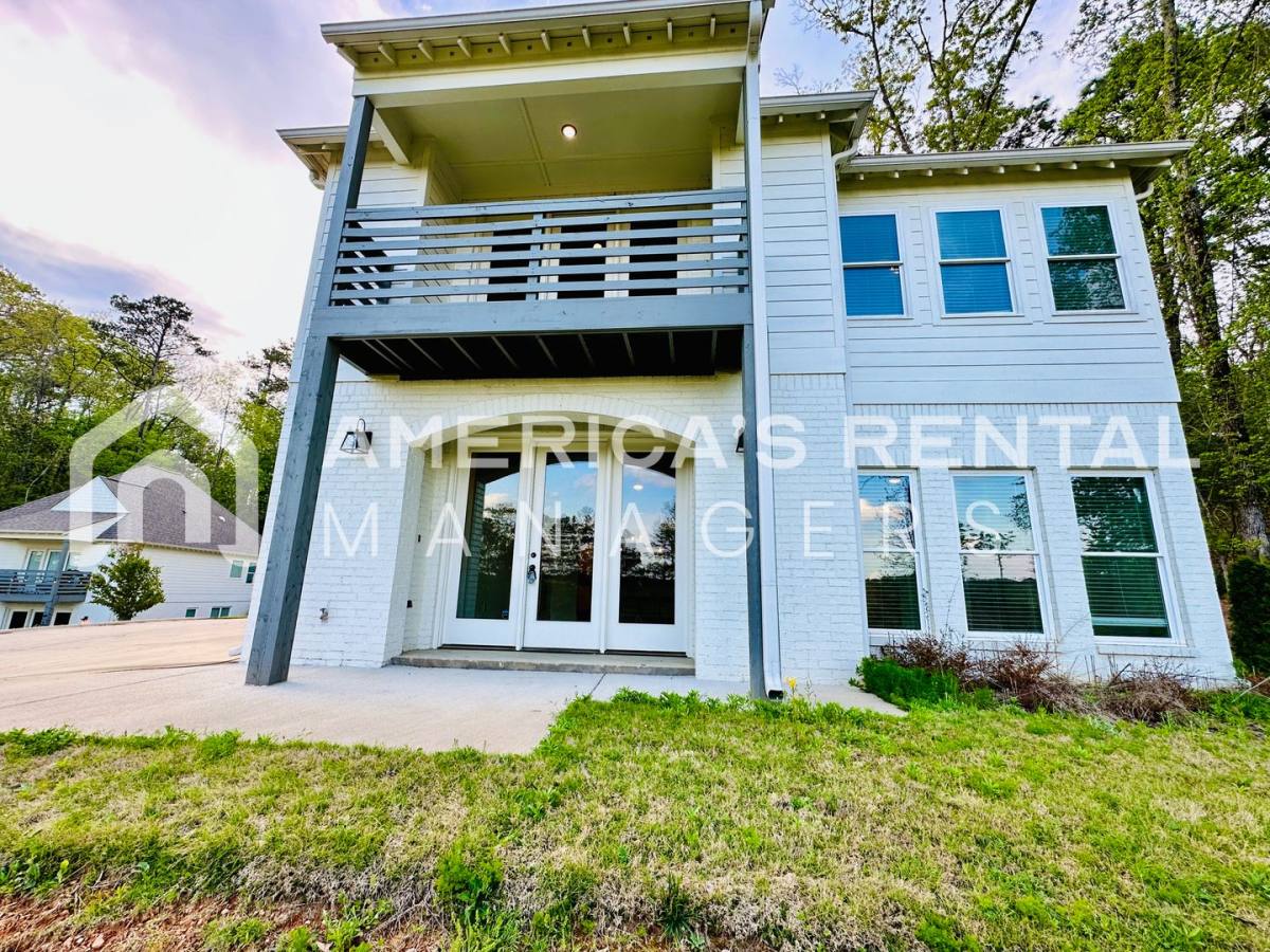 House for rent at 3690 Kirkstone Way, Birmingham, AL 35216