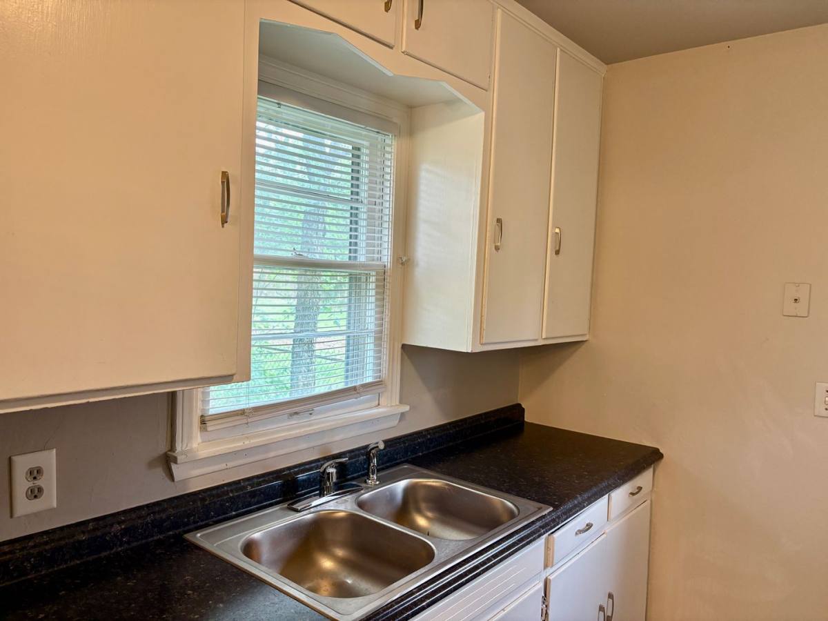 House for rent at 1702 W Britton Rd, Oklahoma City, OK 73120