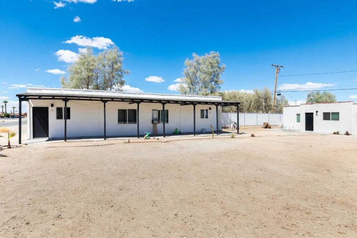 Apartment for rent at 6563 Oasis Ave, Twentynine Palms, CA 92277