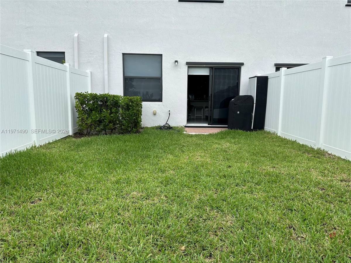 House for rent at 11379 W 34th Way, Hialeah, FL 33018