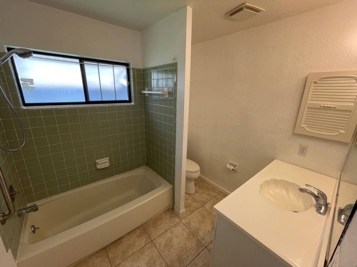 House for rent at 997 Mariposa Dr NE, Palm Bay, FL 32905
