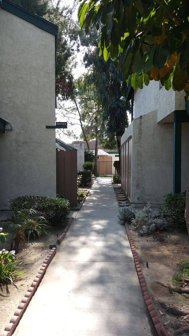 Apartment for rent at 1919 E Sycamore St, Anaheim, CA 92805