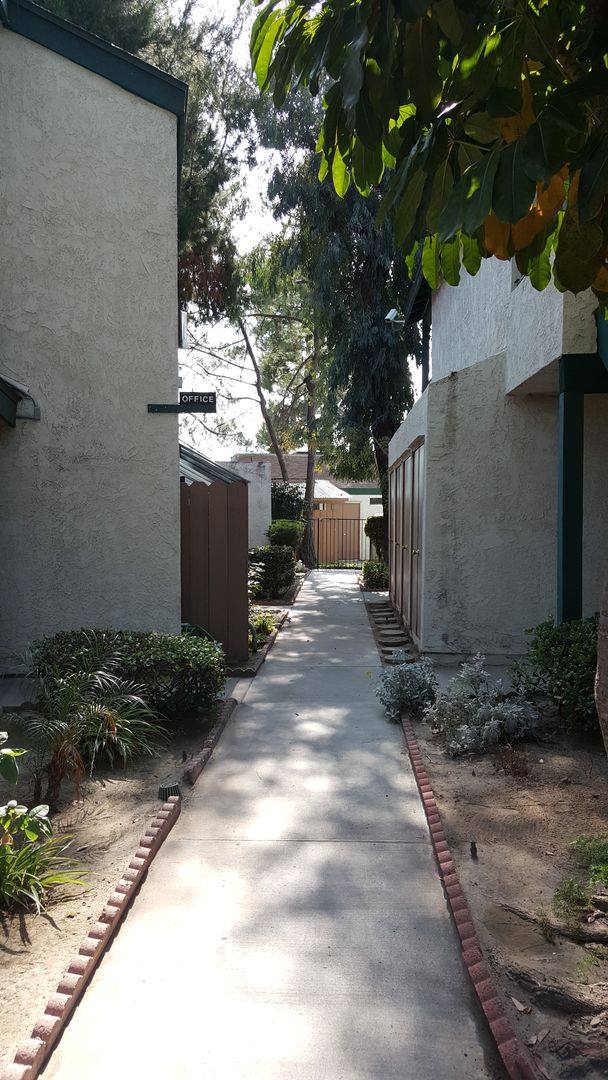 Apartment for rent at 1919 E Sycamore St, Anaheim, CA 92805