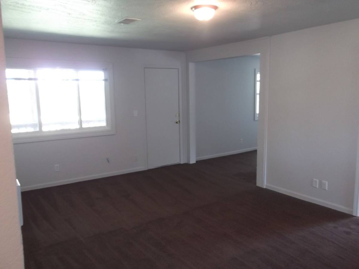 Apartment for rent at 711 Rockledge Rd, Lawrence, KS 66049