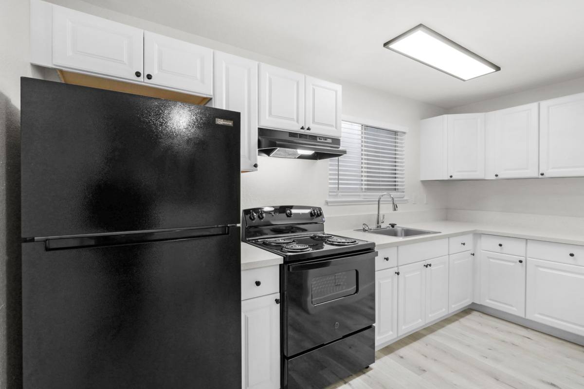 Apartment for rent at 5800-5818 Engle Rd, Carmichael, CA 95608
