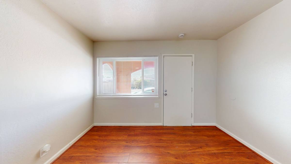Apartment for rent at 945 S 45th St, Richmond, CA 94804