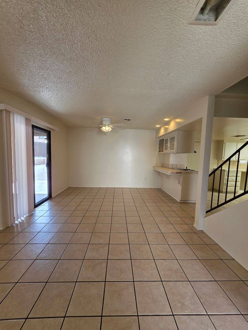 Apartment for rent at 4300 Isla Verde St, Bakersfield, CA 93301