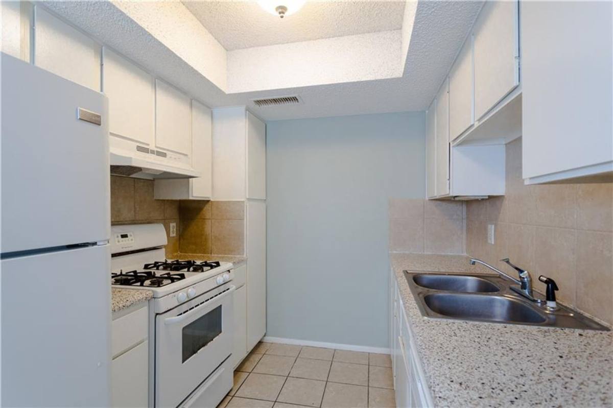 Apartment for rent at 11519 Pecan Creek Parkway, Austin, TX 78750