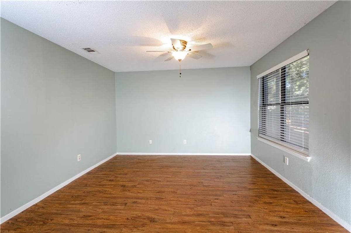 Apartment for rent at 11519 Pecan Creek Parkway, Austin, TX 78750