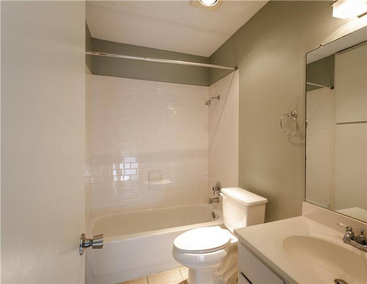 Apartment for rent at 11519 Pecan Creek Parkway, Austin, TX 78750