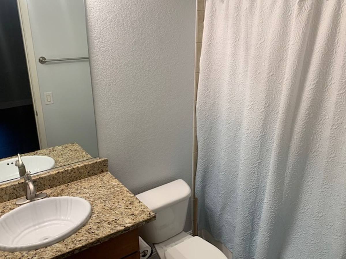 Condo for rent at 4200 Valley View, Las Vegas, NV 89103