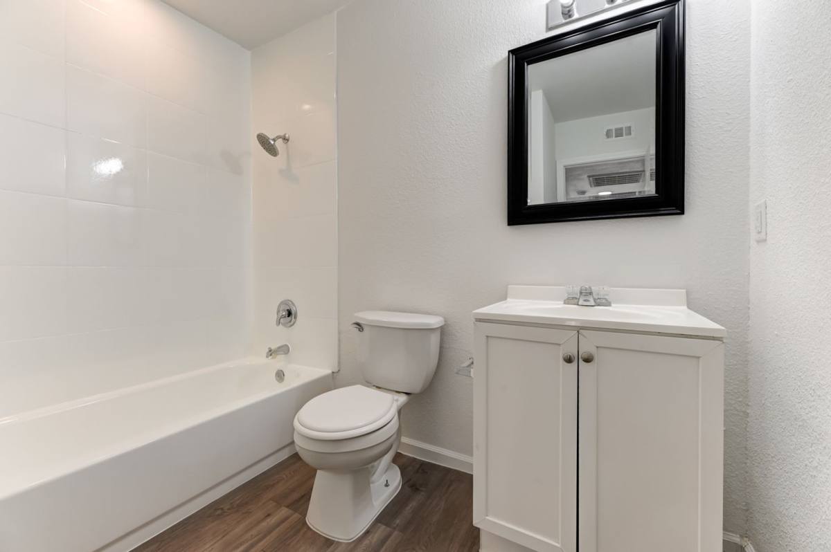 Apartment for rent at 29 Gold Bar Court, Las Vegas, NV 89110