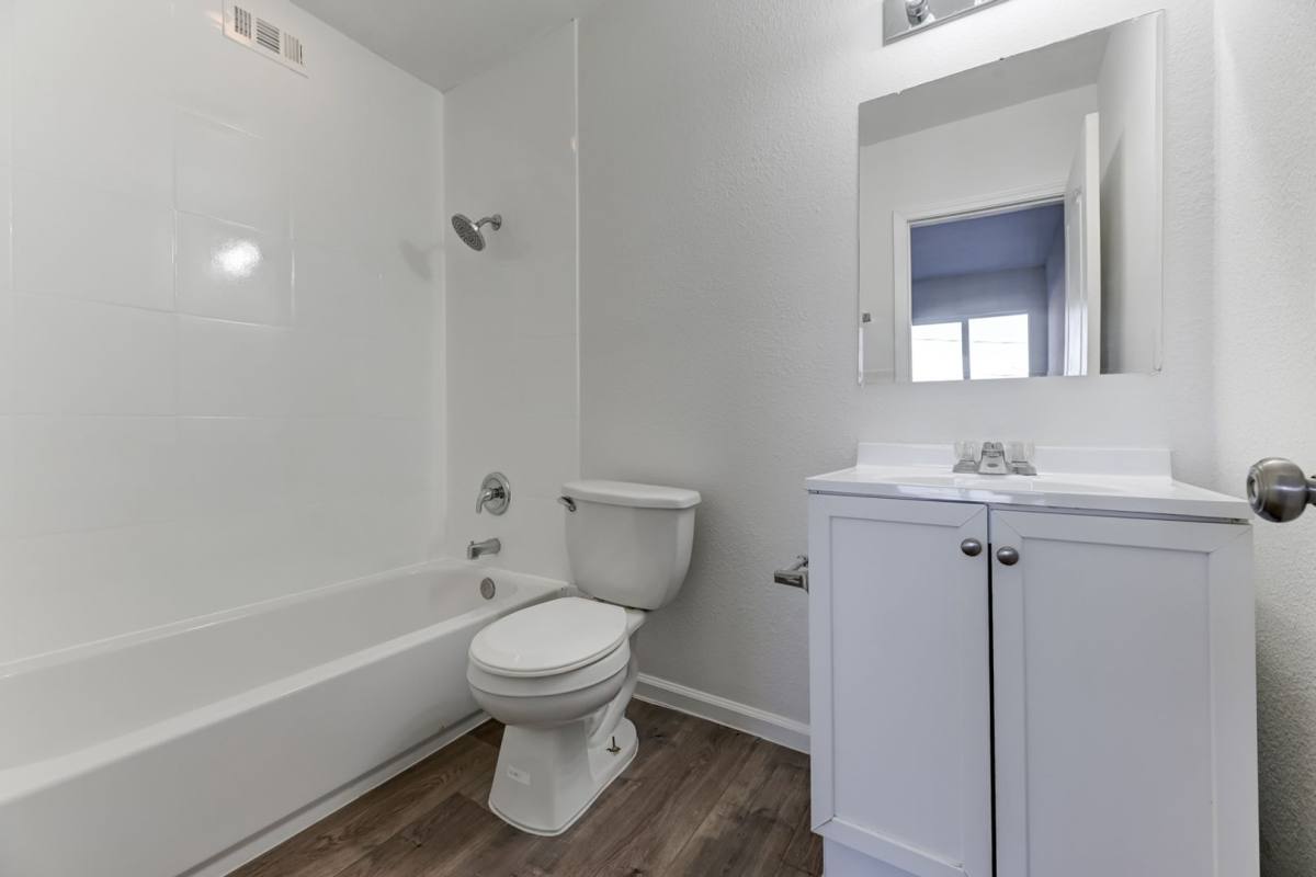 Apartment for rent at 29 Gold Bar Court, Las Vegas, NV 89110