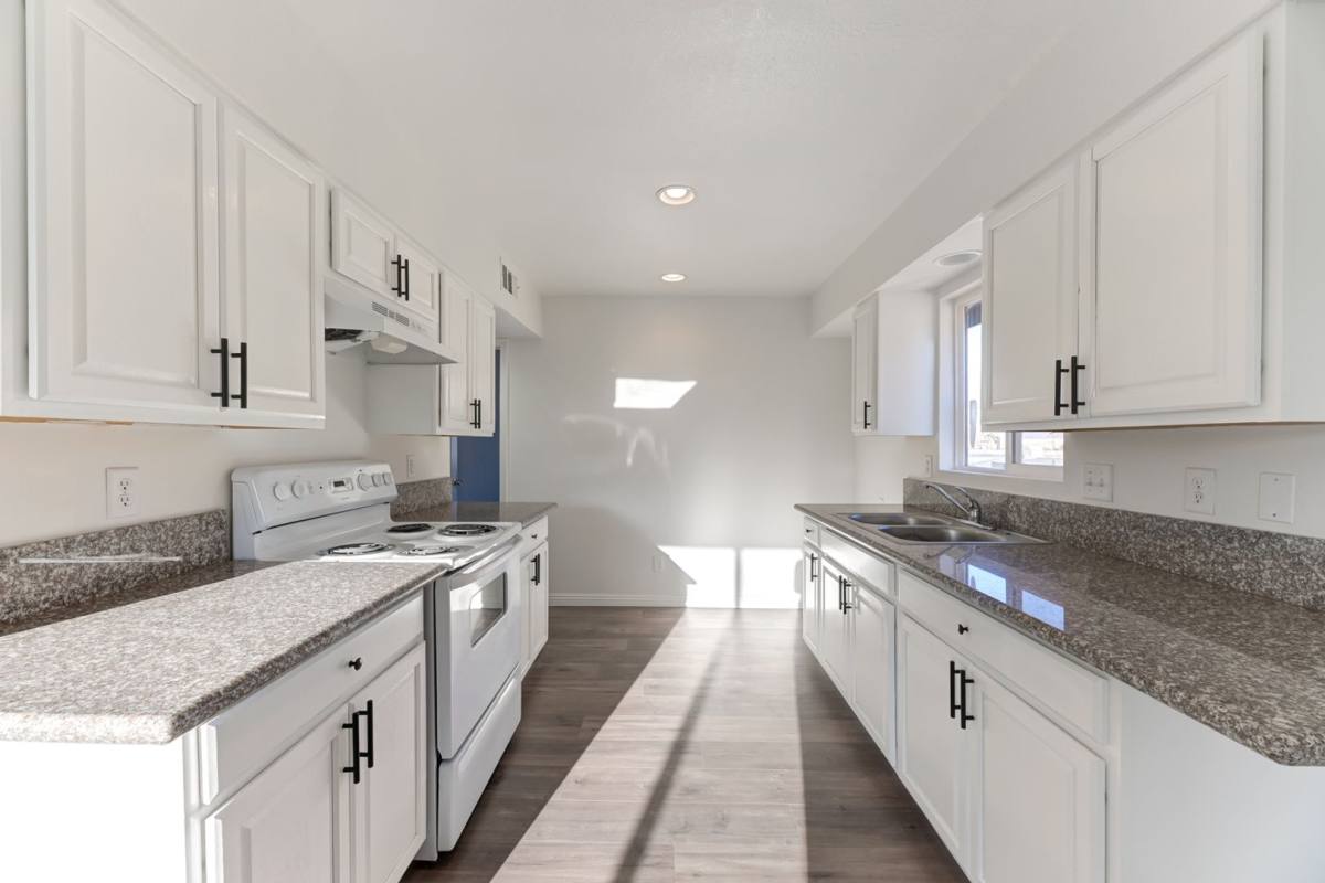 Apartment for rent at 29 Gold Bar Court, Las Vegas, NV 89110
