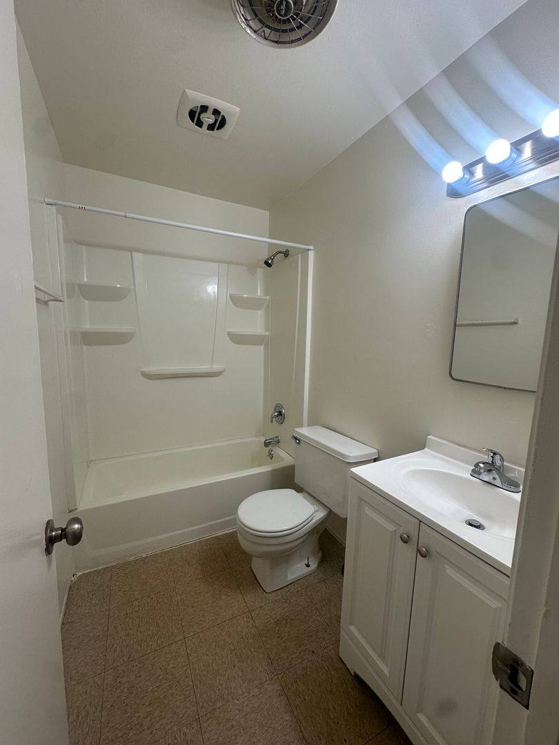 Apartment for rent at 501-505-509-513-517 N T St, Lompoc, CA 93436