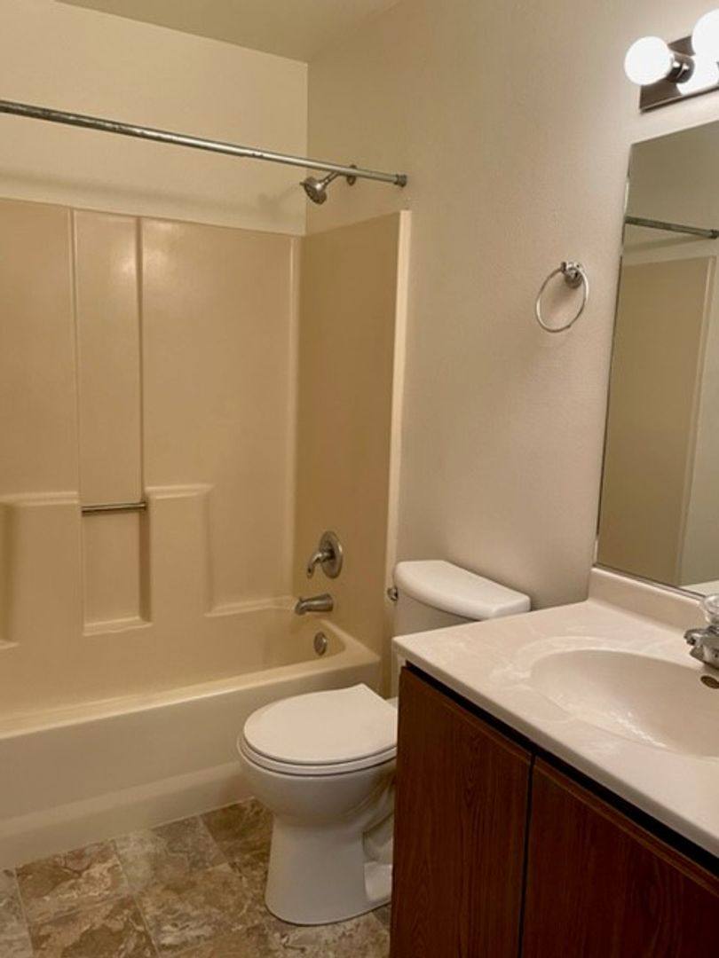 Apartment for rent at 919 Briar Lane, Altoona, WI 54720