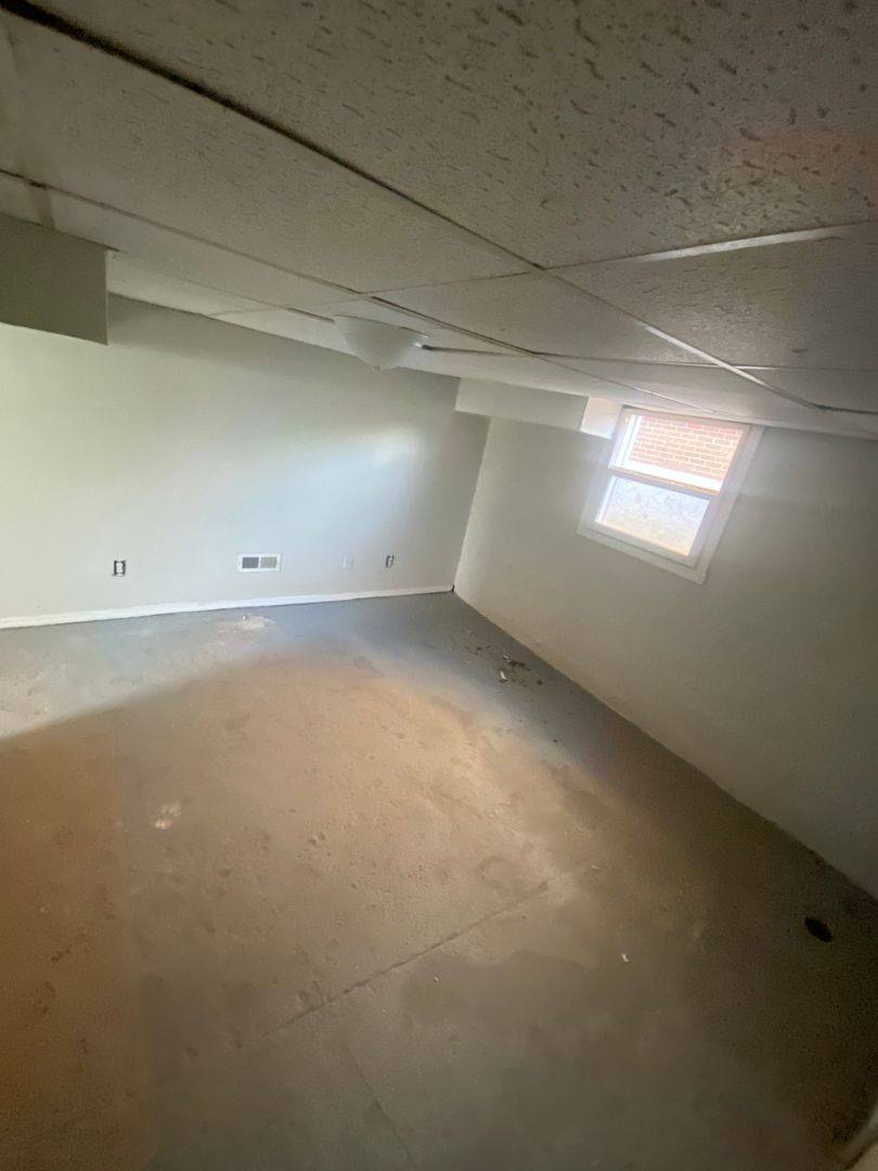 House for rent at 1423 Burrell St NE, Roanoke, VA 24012