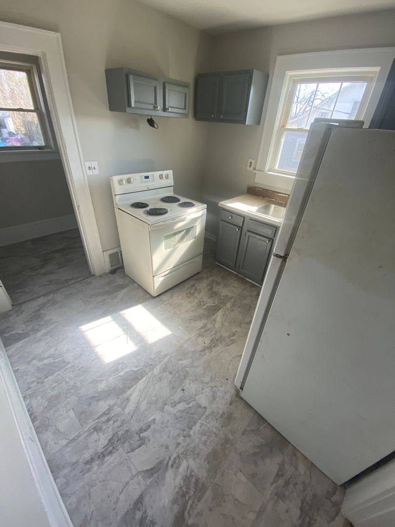 House for rent at 1423 Burrell St NE, Roanoke, VA 24012