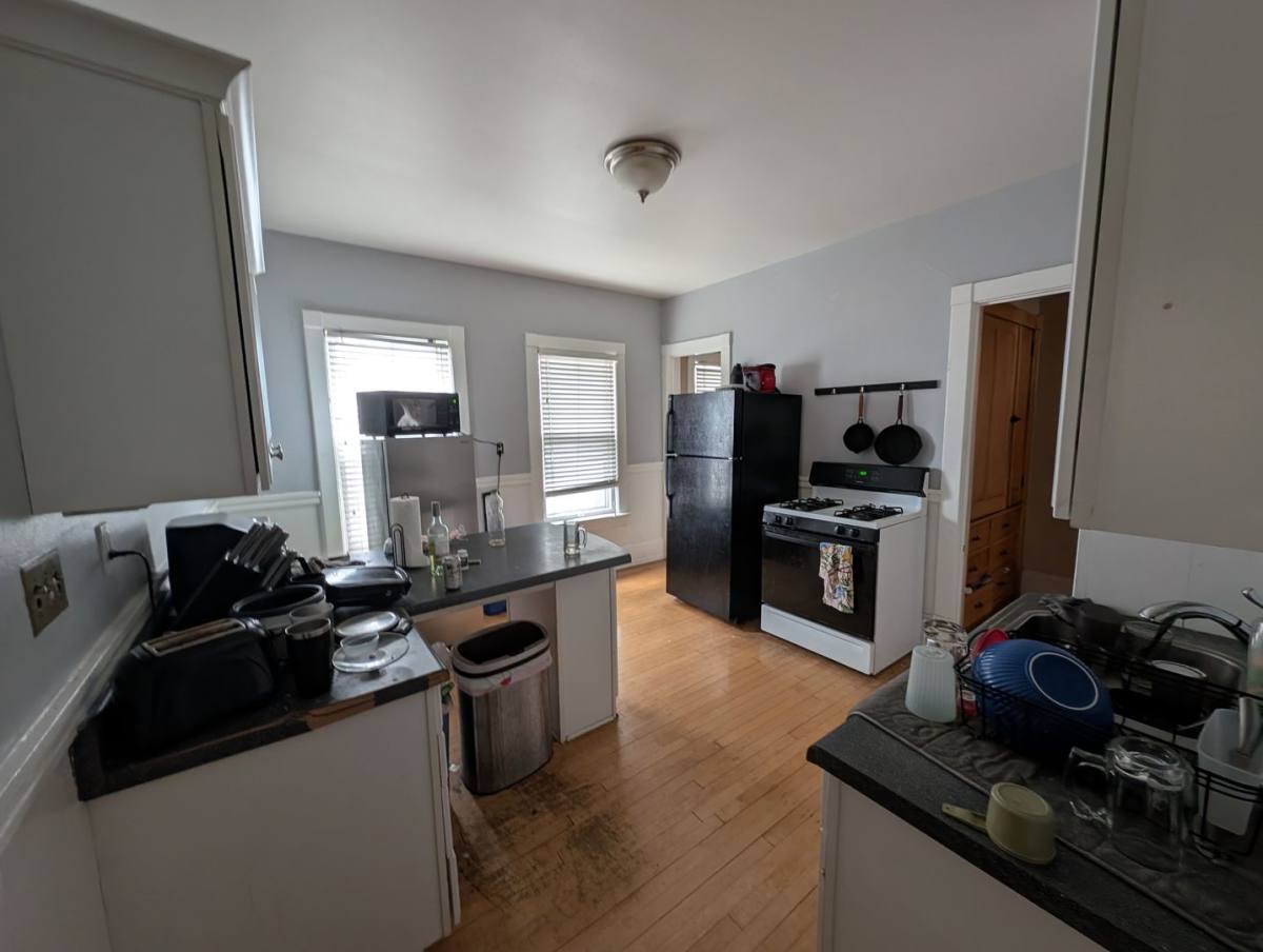 Townhouse for rent at 2828 -2830 N Maryland Ave, Milwaukee, WI 53211