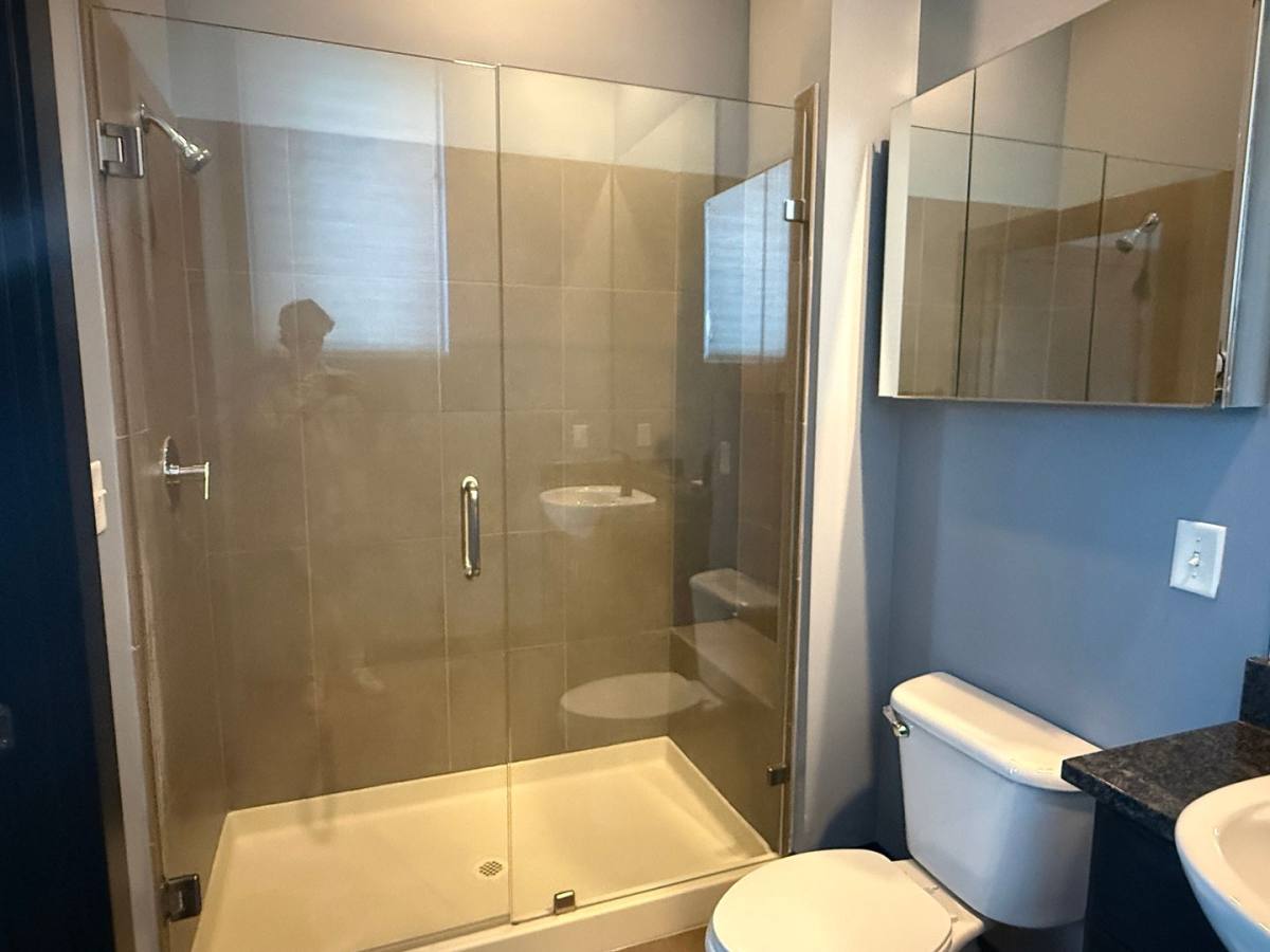 Condo for rent at 333 W Trade St, Charlotte, NC 28202