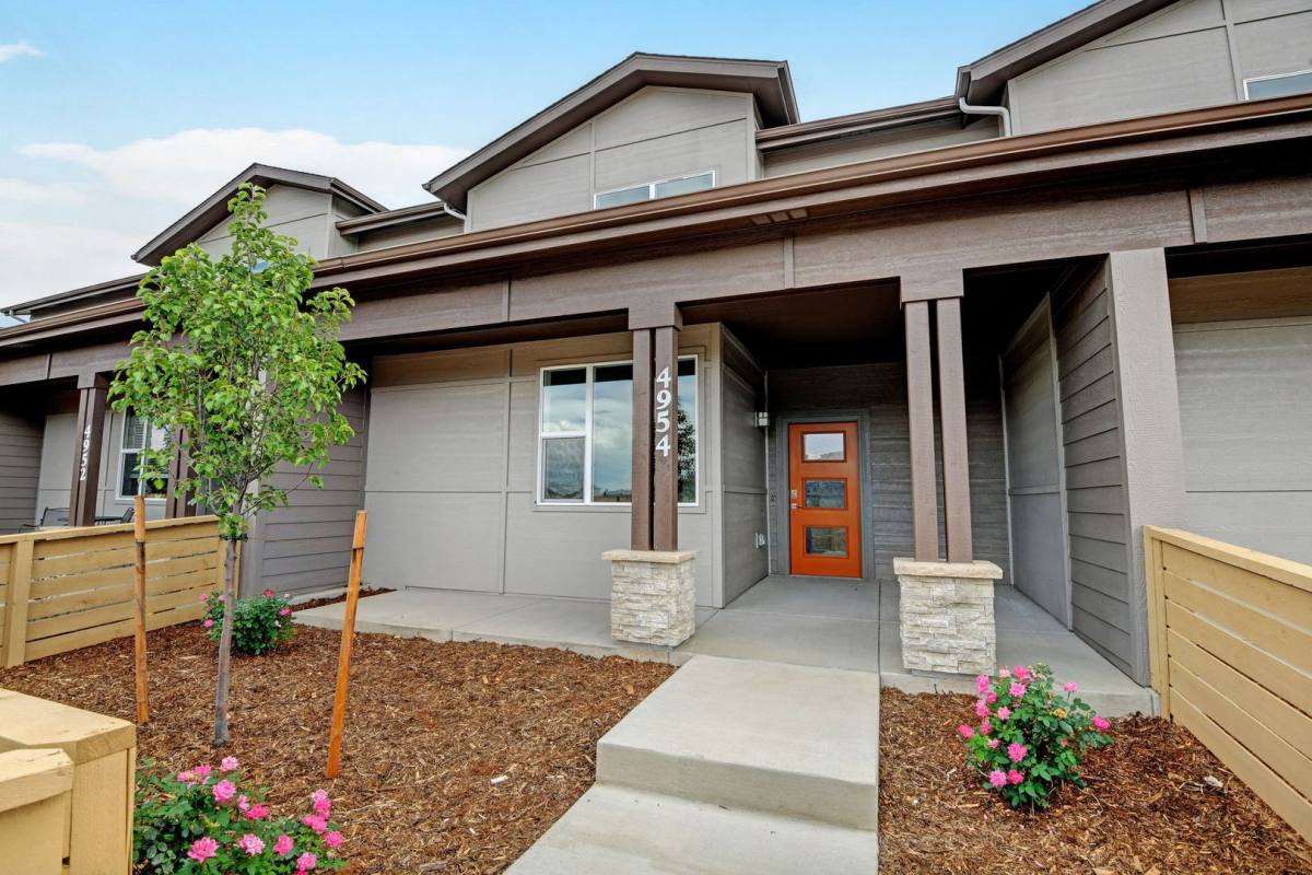 Townhouse for rent at 4954 Denys Dr, Timnath, CO 80547