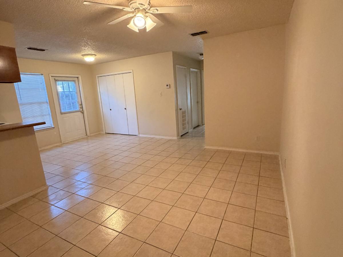 House for rent at 808 W Olmos Dr, San Antonio, TX 78212