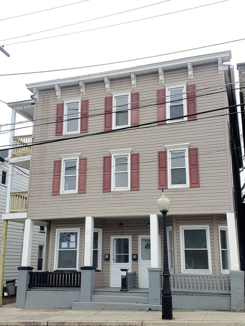Apartment for rent at 24 N Main St, Bangor, PA 18013