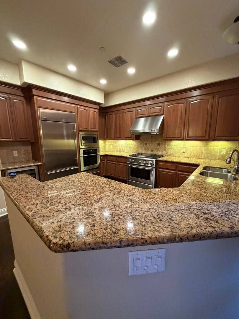 Apartment for rent at 2430 Pavilions Place Lane, Sacramento, CA 95825