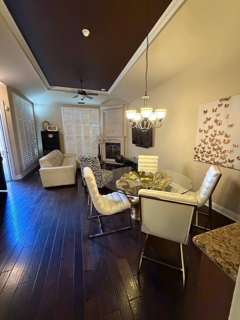 Apartment for rent at 2430 Pavilions Place Lane, Sacramento, CA 95825
