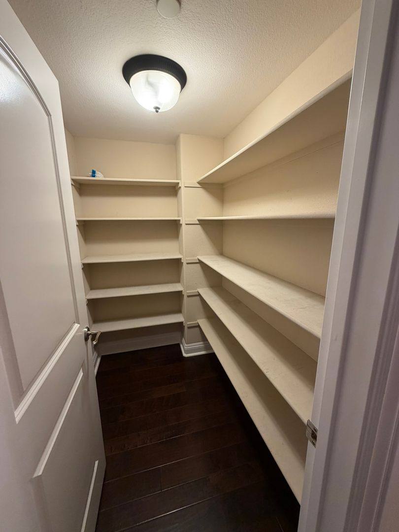 Apartment for rent at 2430 Pavilions Place Lane, Sacramento, CA 95825