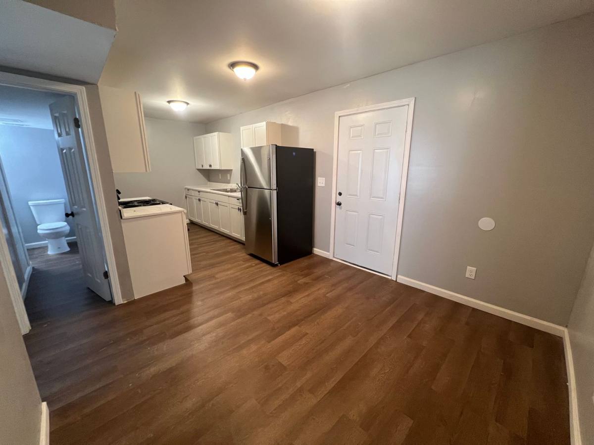 Apartment for rent at 441 30th Place, Tuscaloosa, AL 35401