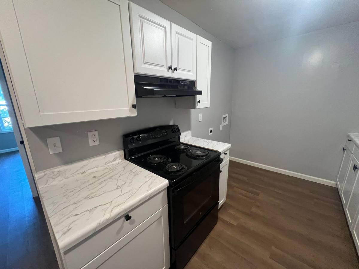 Apartment for rent at 441 30th Place, Tuscaloosa, AL 35401