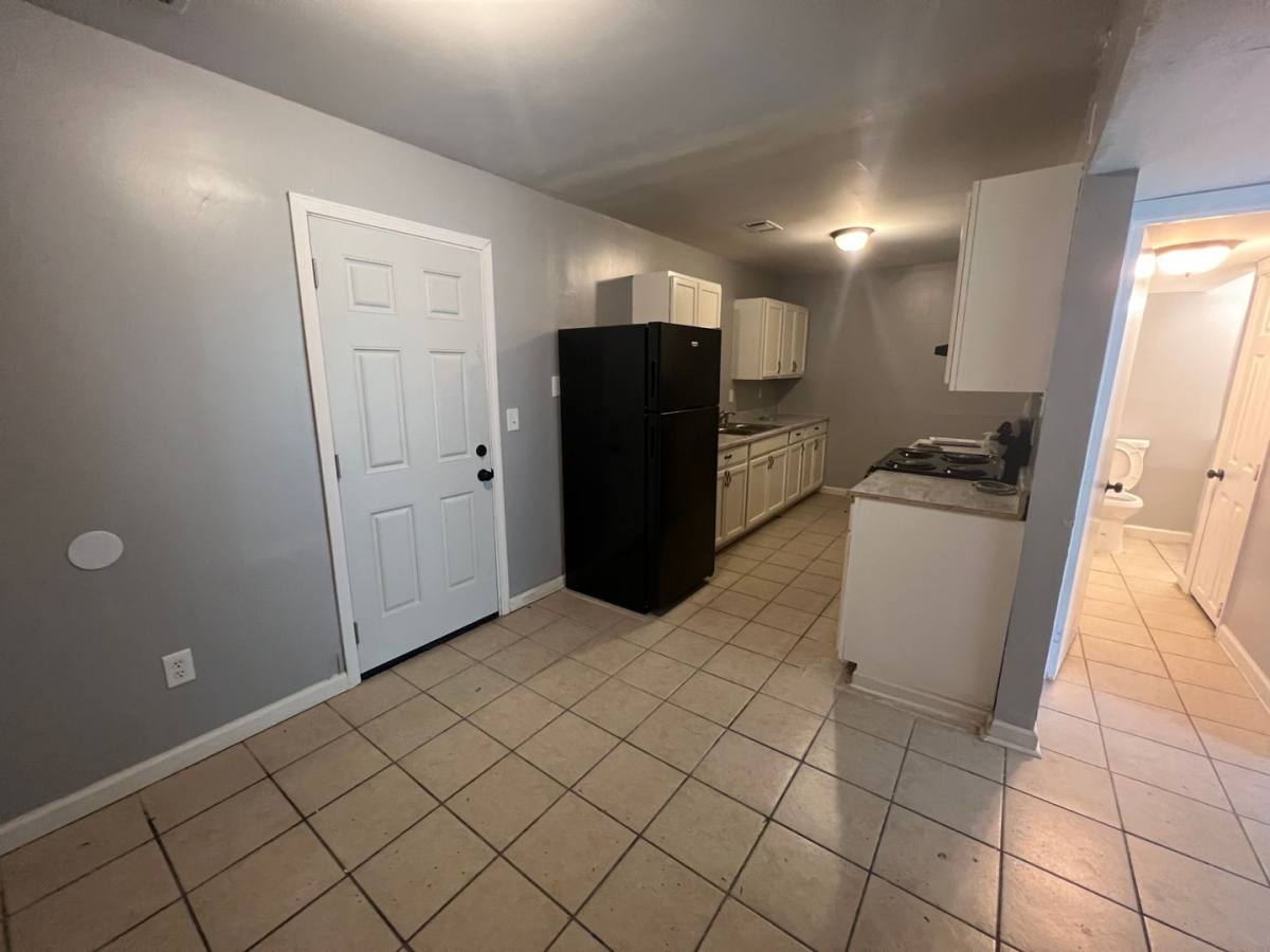 Apartment for rent at 440 30th Place, Tuscaloosa, AL 35401