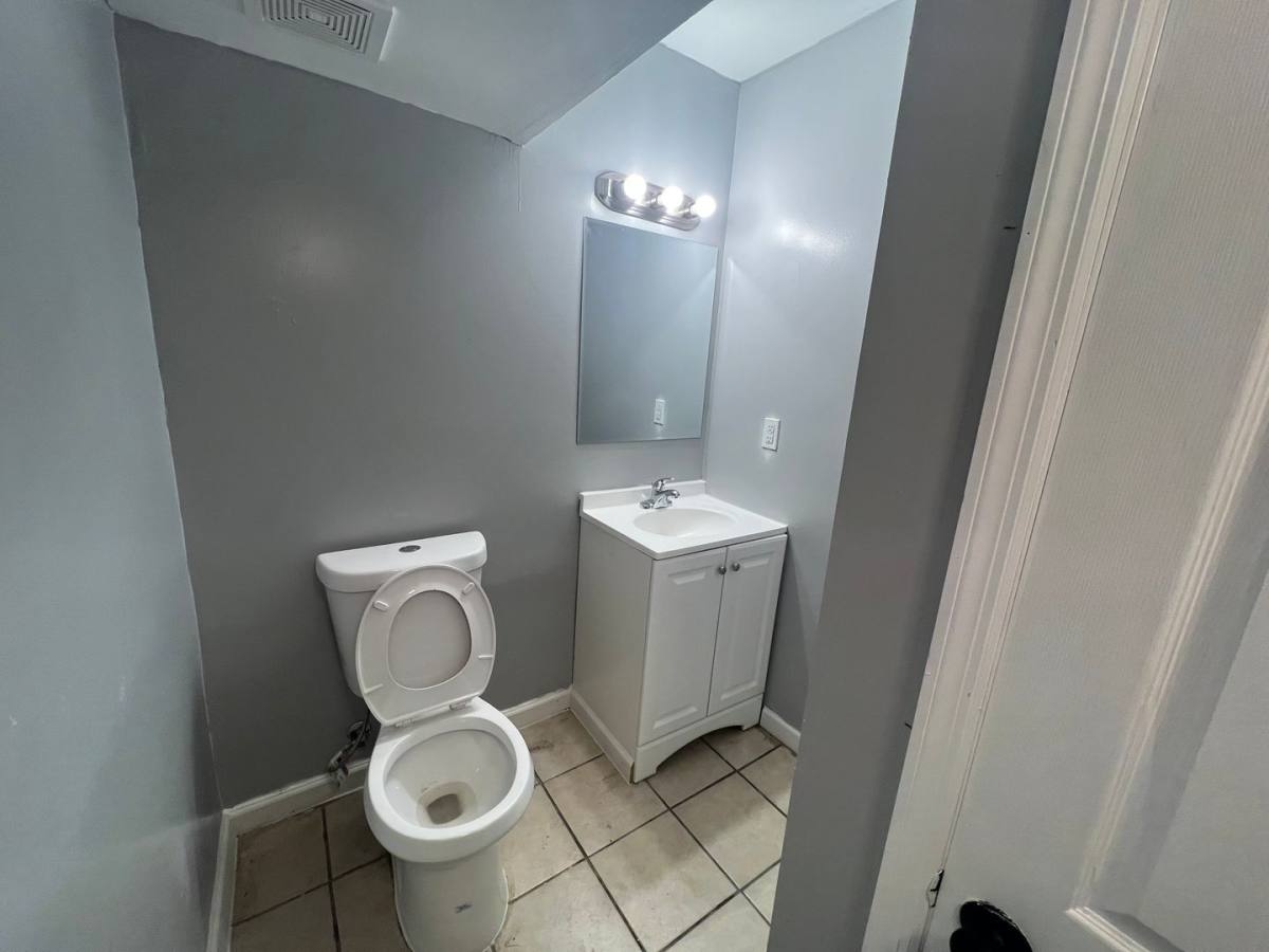 Apartment for rent at 440 30th Place, Tuscaloosa, AL 35401