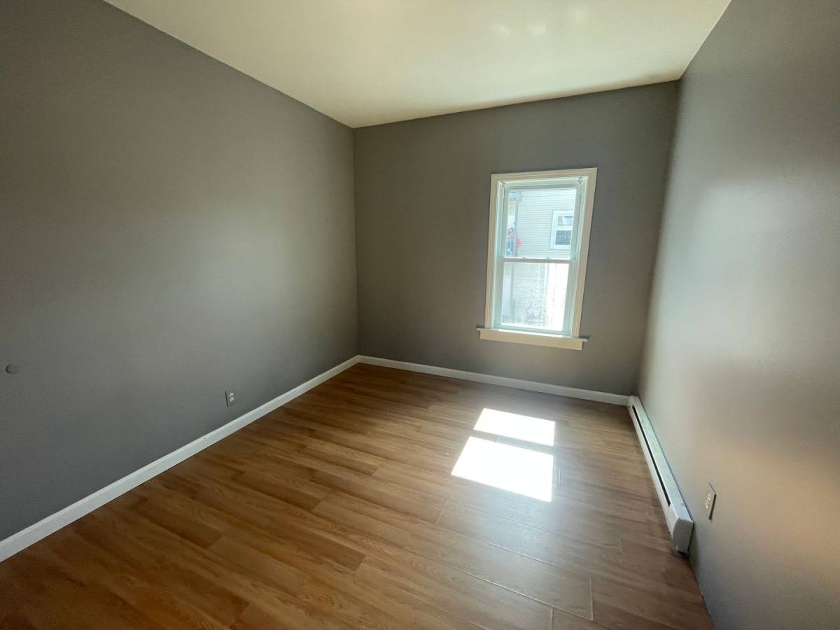 Apartment for rent at 77 Fox St, Worcester, MA 01604