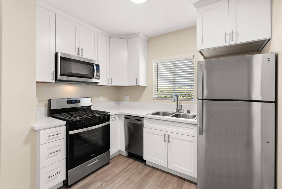 Apartment for rent at 6655 School Circle Dr, Riverside, CA 92506