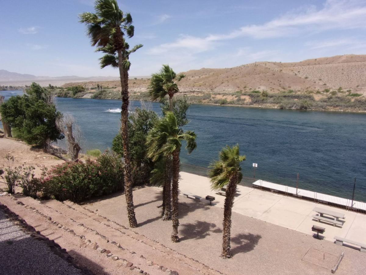Apartment for rent at 1611 Highway 95, Bullhead City, AZ 86442