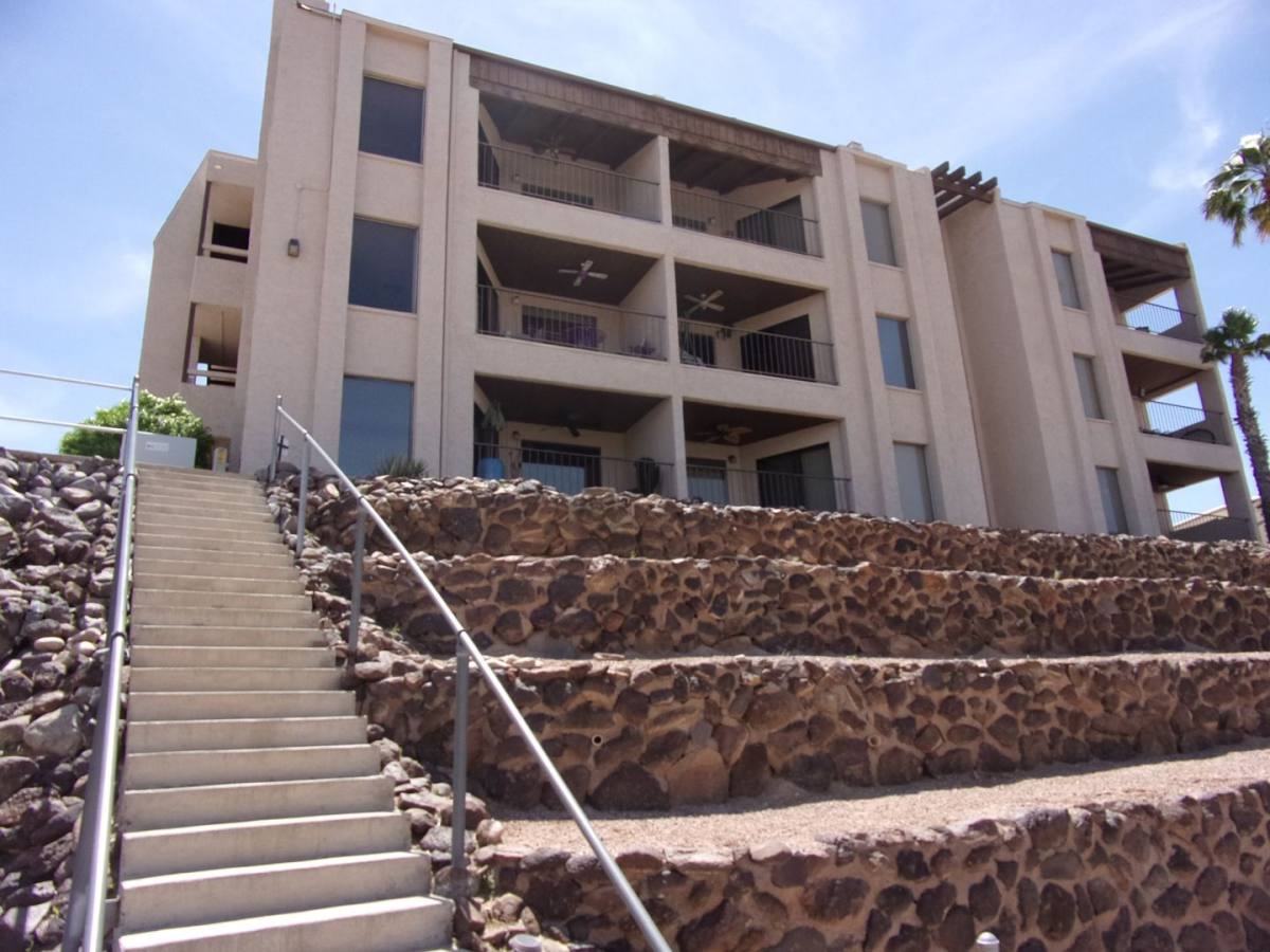 Apartment for rent at 1611 Highway 95, Bullhead City, AZ 86442