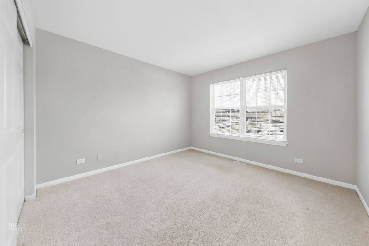 House for rent at 831 Genesee, Naperville, IL 60563