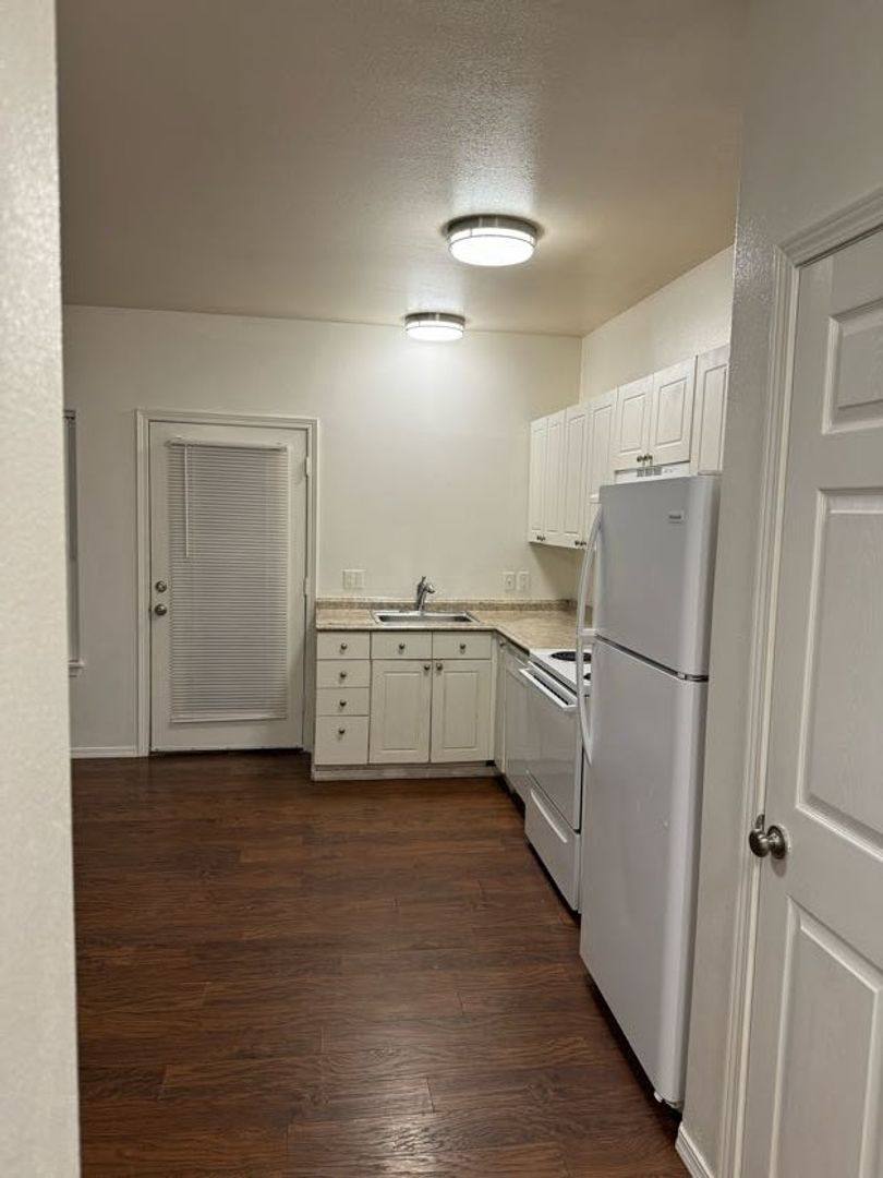 Apartment for rent at 768 SE 193rd Ave, Portland, OR 97233
