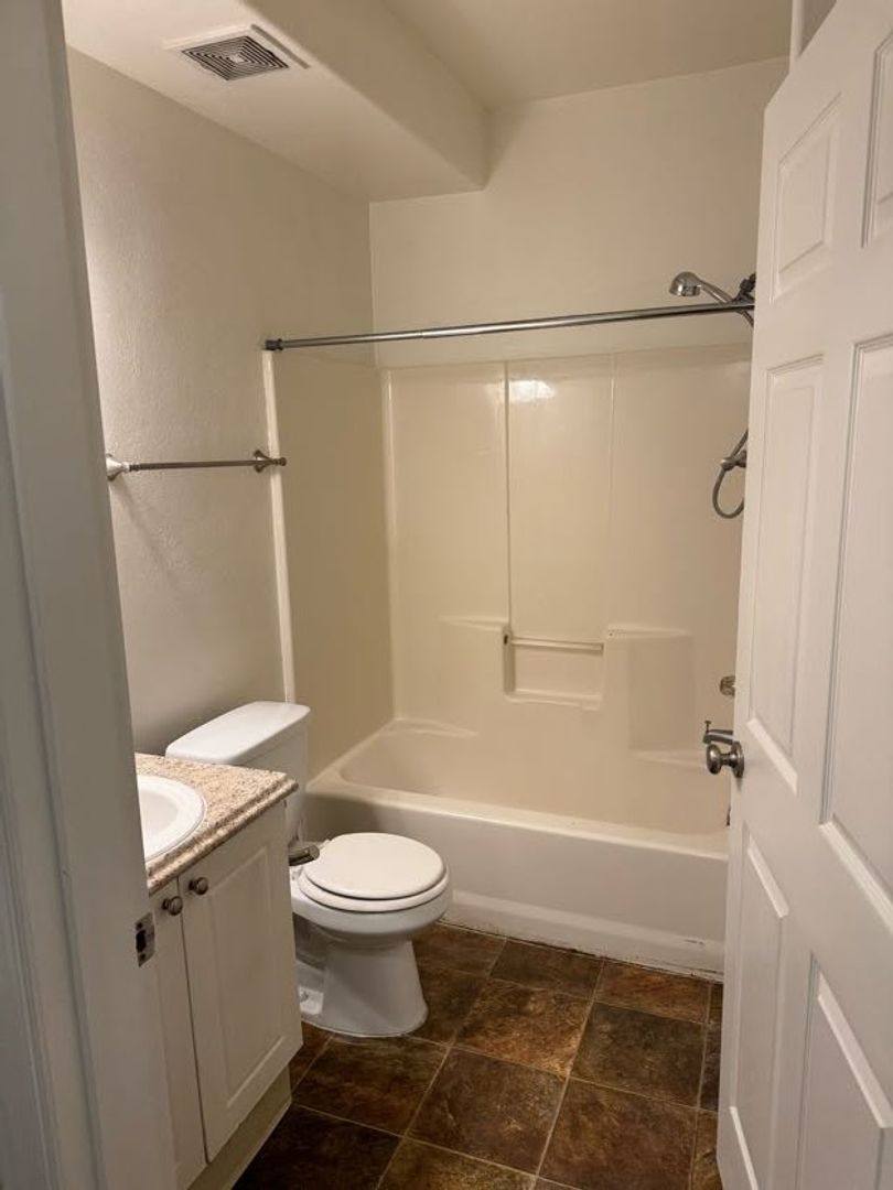 Apartment for rent at 768 SE 193rd Ave, Portland, OR 97233