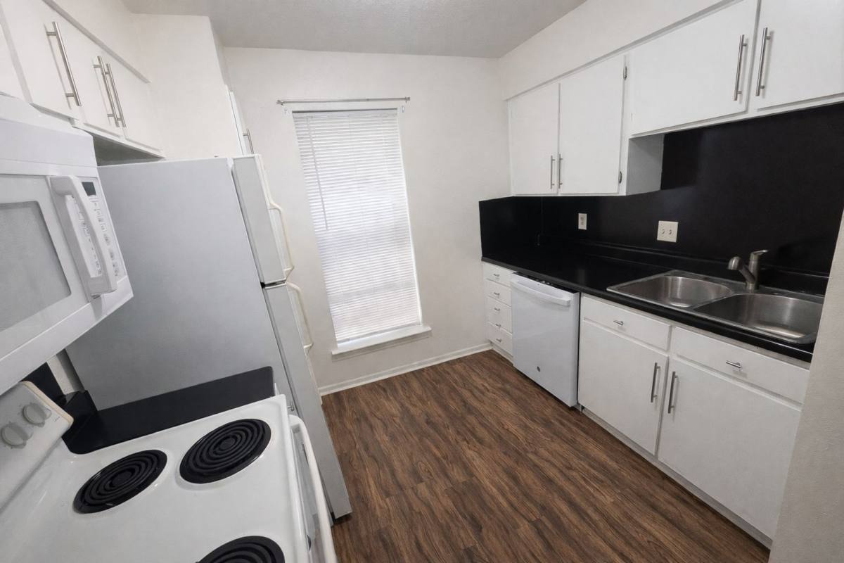 Apartment for rent at 217 Church St, Galveston, TX 77550