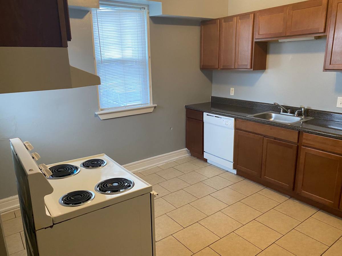 Apartment for rent at 6800 Virginia Ave, Saint Louis, MO 63111