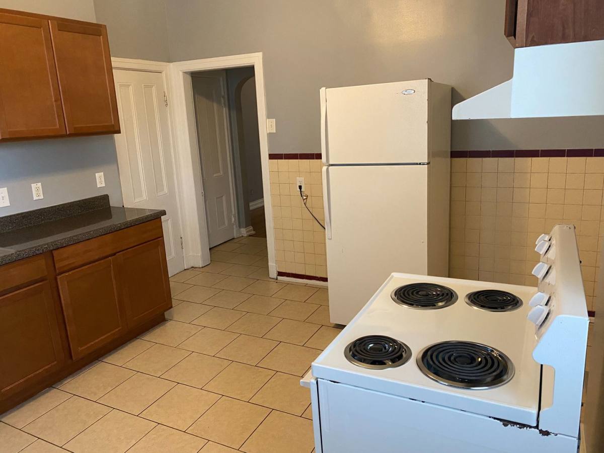 Apartment for rent at 6800 Virginia Ave, Saint Louis, MO 63111