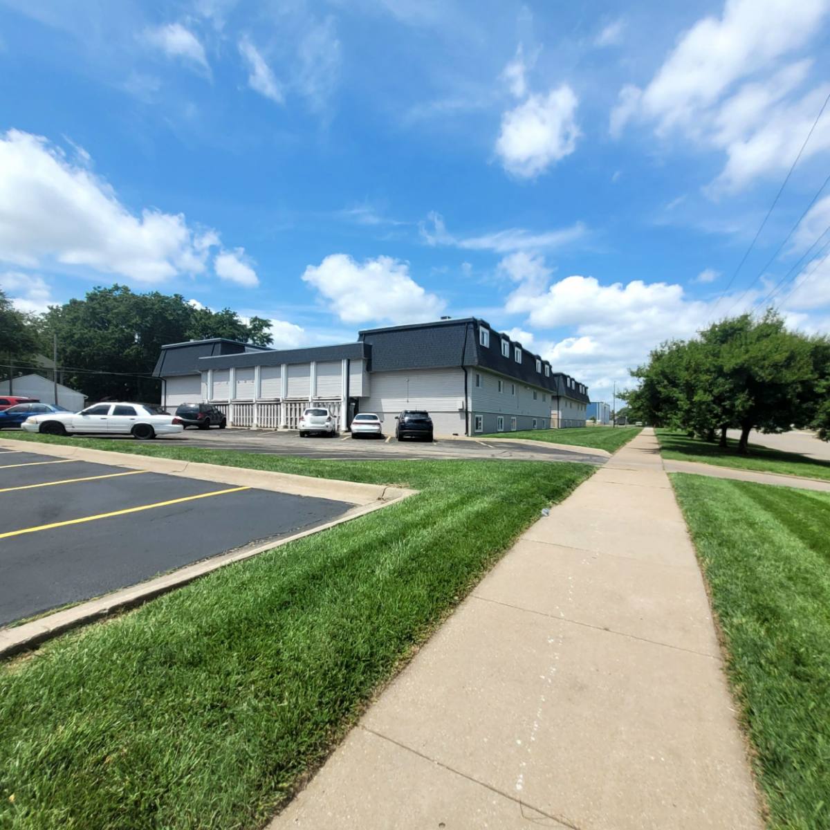 Apartment for rent at 1205 SW Polk St, Topeka, KS 66612