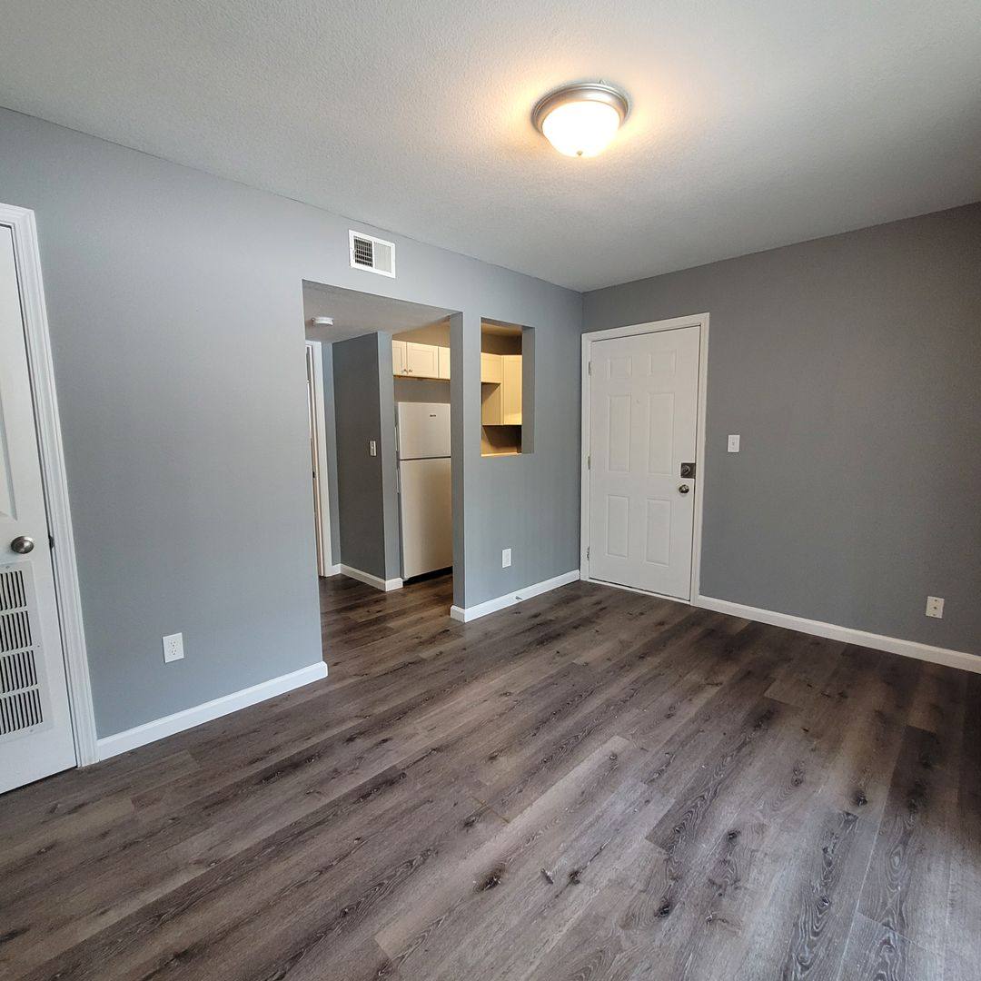Apartment for rent at 1205 SW Polk St, Topeka, KS 66612