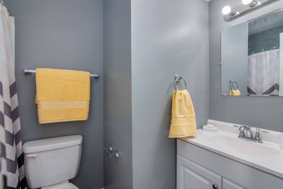 Apartment for rent at 1205 SW Polk St, Topeka, KS 66612