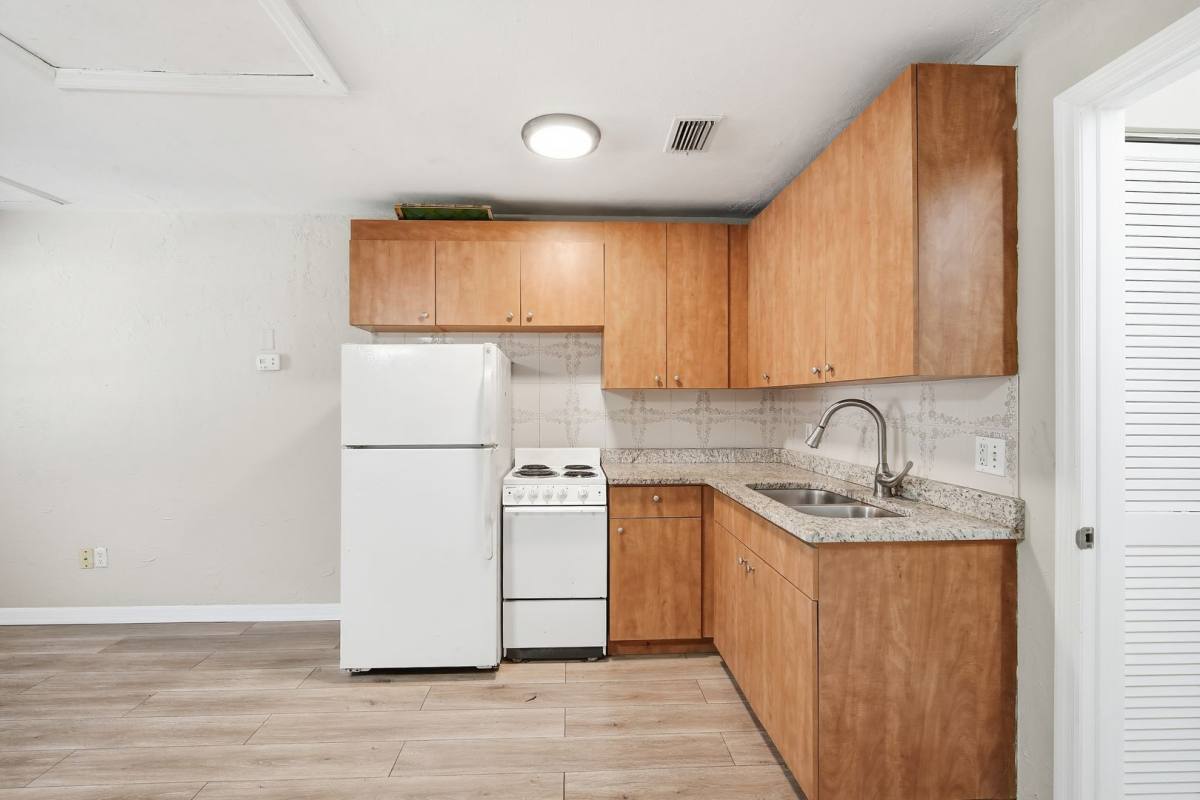 House for rent at 1283 Palm St, Clearwater, FL 33755